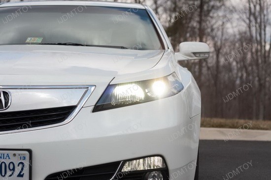 Acura TL 9005 LED Headlight Replacement Bulbs 3