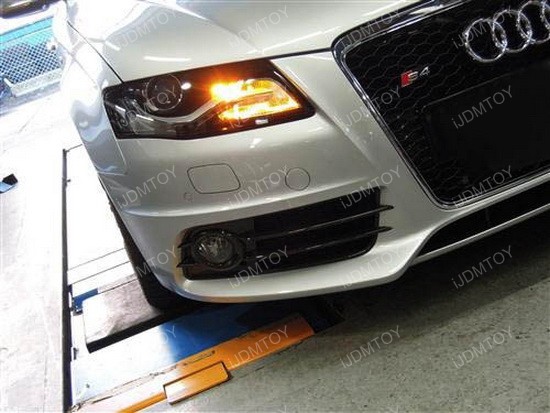 Audi S4 LED turn signal 01
