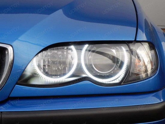 BMW 330i E46 LED Angel Eyes 1