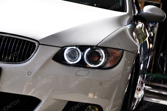 BMW LED Angel Eyes 335 01