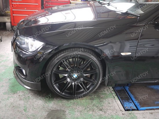 BMW Install LED Fog 01