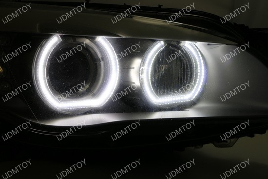 http://www.ijdmtoy.com/BLOG/Showcase/BMW-LED-Lights-HID-Bulbs/galleries/2014_Vol_18/BMW-DTM-LED-Halo-Rings-07.jpg