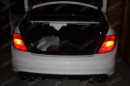 Remember our post on a Mercedes W204 Cclass installed our new 7507 PY21W 