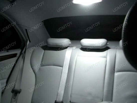2006 - mercedes - benz - c320 - led - inteior - lights - 5