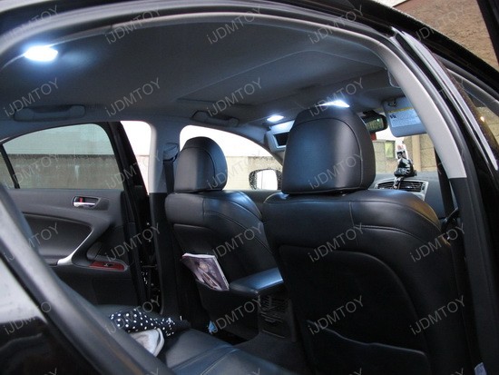 Therefore the interior of this 2008 Lexus IS250 looks so natural like it is 