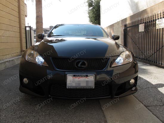 Lexus IS DRL 2