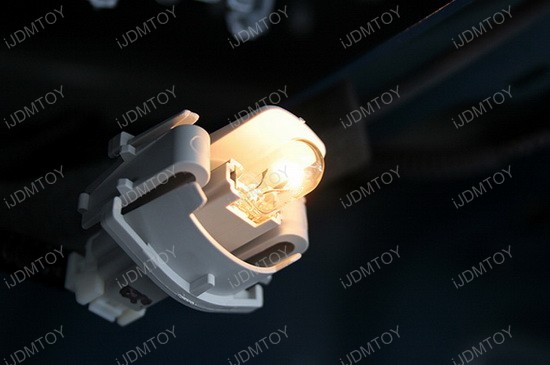 Acura Honda LED License Plate Light Installation Guide — iJDMTOY.com