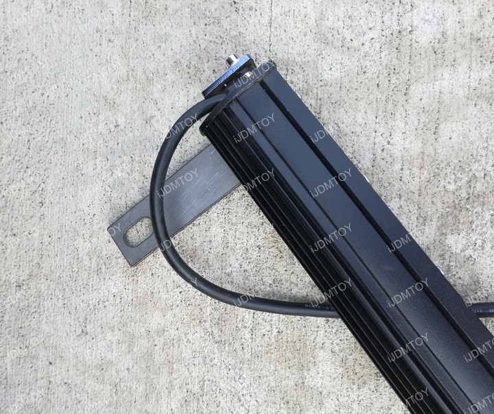 Chevy GMC LED Light Bar 02