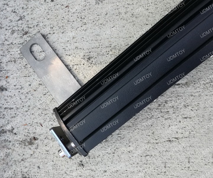 Chevy GMC LED Light Bar 03