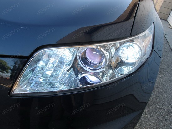 Infiniti FX35 7440 Switchback LED 1