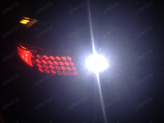 Infiniti FX35 CREE LED Backup Lights 2