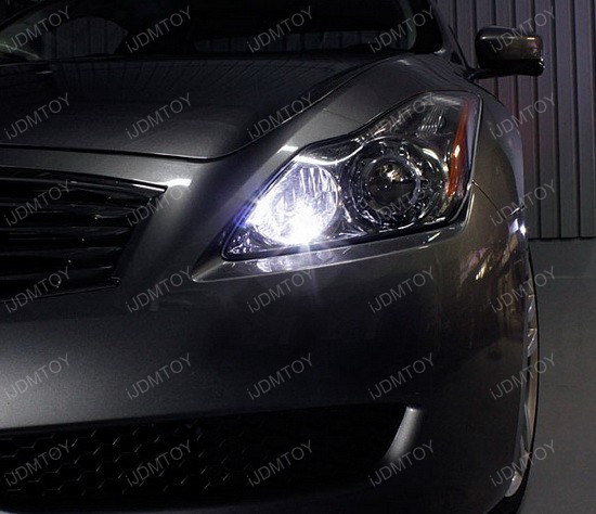 Infiniti G37 168 LED Parking Lights 1