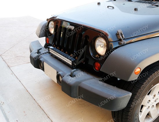 Jeep Wrangle -Front Grille LED Light Bar 18