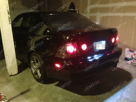 Lexus IS 300 LED License Plate Lamp 04