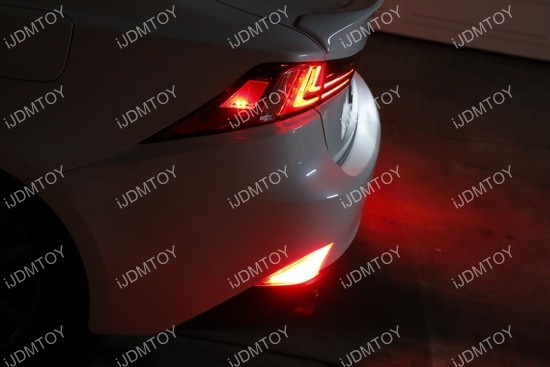 Lexus IS LED Bumper Reflector 05