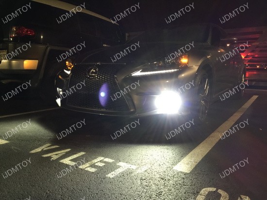 Lexus IS FSport LED Fog 01