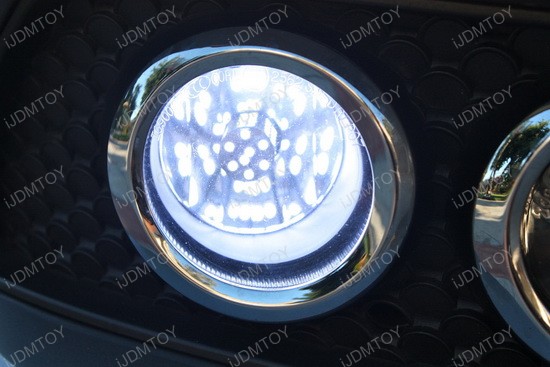 Mercedes E550 SH23W LED DRL 3