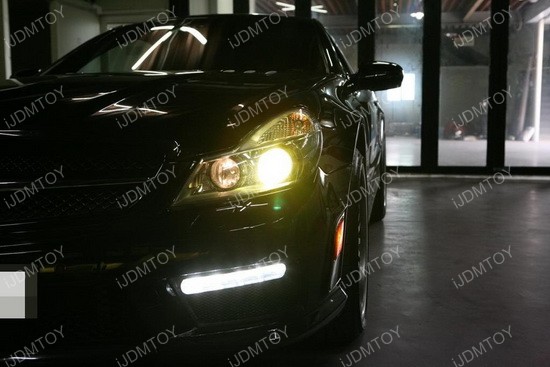 Mercedes SL550 Audi Style LED 01