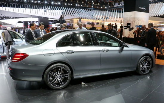 Mercedes E Class 2017 03