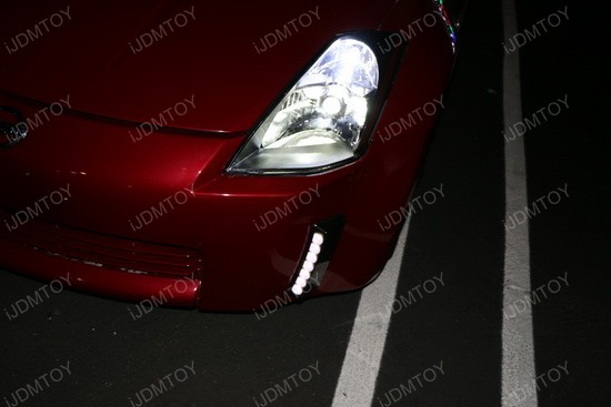 Nissan 350Z Bumper Reflector LED DRL 3