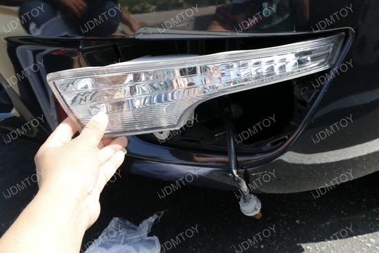 2014 nissan altima light bulb