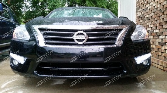 Nissan Altima Switchback LED DRL 01
