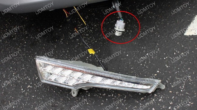 Nissan Altima Switchback LED DRL Light 04