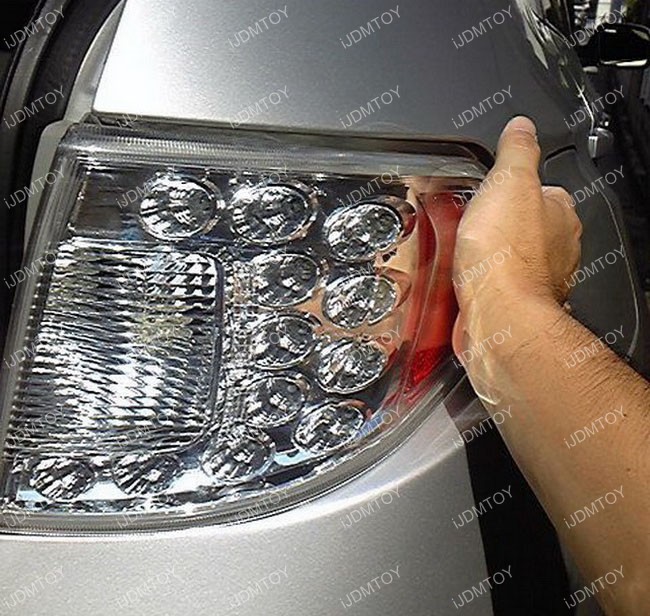 Subaru LED Reflectors Install 04