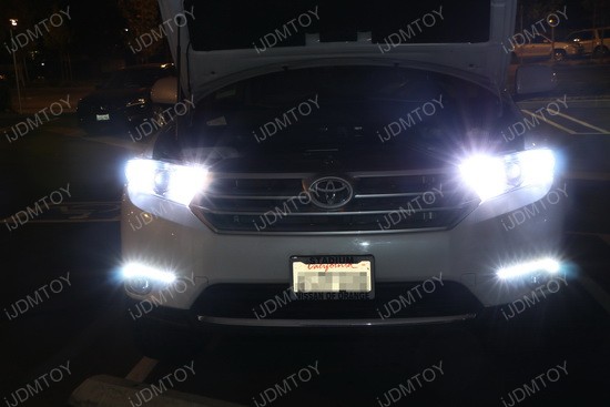 Toyota Highlander LED Daytime Lights 01