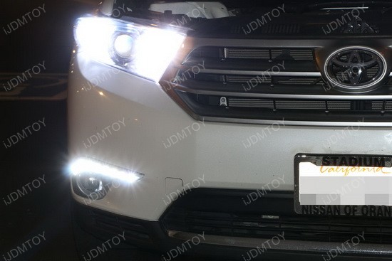 Toyota Highlander LED Daytime Lights 02