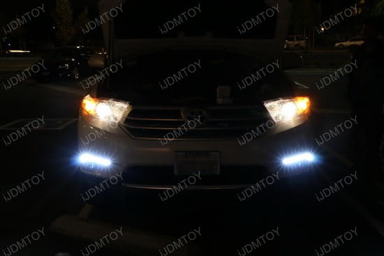 Toyota Highlander LED Daytime Lights 03