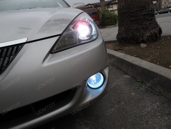 Toyota Solara 9006 Fog Lights 2