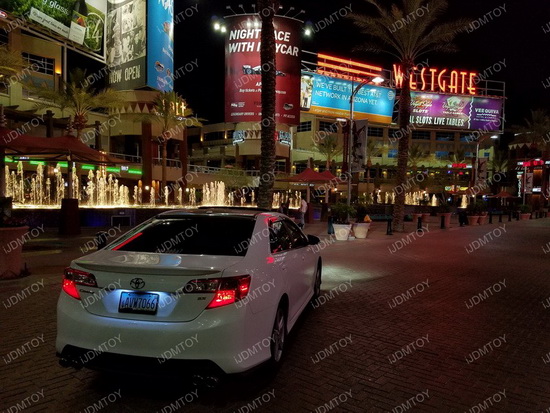 Toyota Camry 01