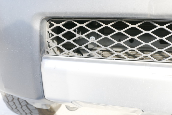 Install FJ Cruiser LED Light Bar