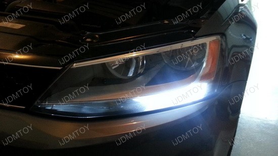 Volkswagen Jetta LED DRL Bulbs 3