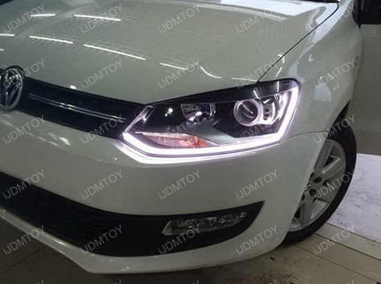 Volkswagen MK7 GTi LED strip 01