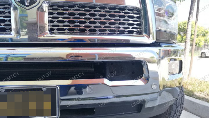 WEISEN 32" Curved LED Light Bar Kit For 2003-2019 Dodge Ram 2500/3500 - 180W, 13200LM, With Bumper Mounts & Wiring