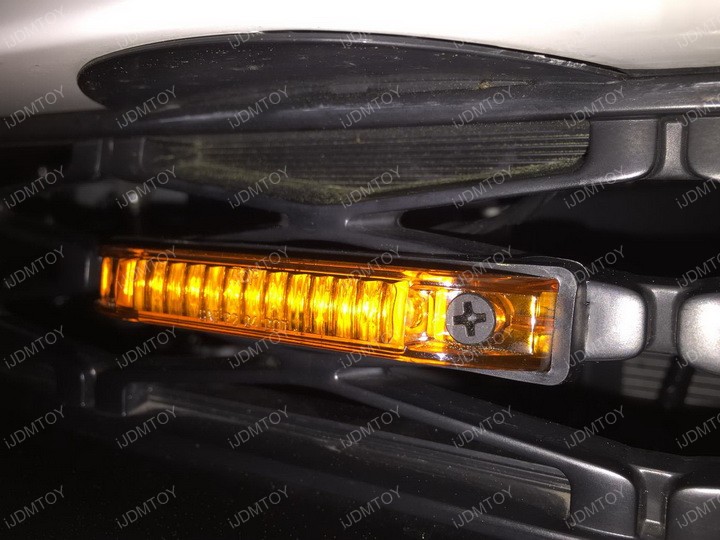 Toyota 4Runner 3pcs Amber Lens LED Grille Marker Lights