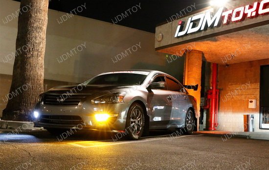 Dual Color 26-SMD Switchback LED