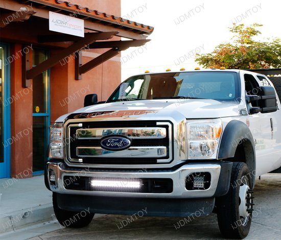 Ford F25 Dual Color LED Light Bar