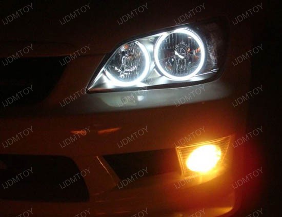 Lexus IS300 CCFL Angel Eyes Rings