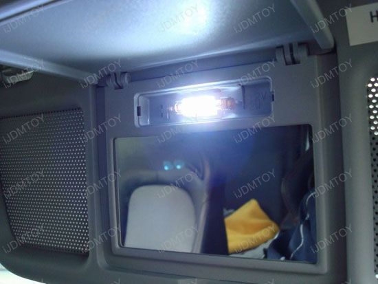 D29mm F30-WHP 6614F Vanity Mirror 3-SMD LED Bulbs