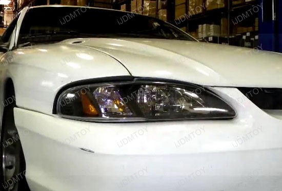 1994-1998 Ford MUSTANG Black Housing Style Reflector Headlights